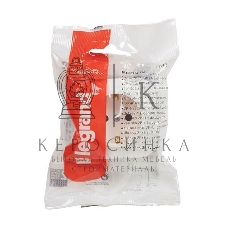 Розетка с заземлением с защитными шторками (Белая) Legrand 782220