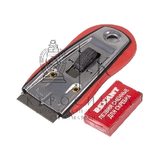 Скребок Rexant с выдвижным лезвием, обрезиненный корпус, 5 запасных лезвий в комплекте